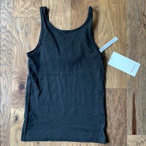 Lululemon Seek Simplicity Tank sz 8